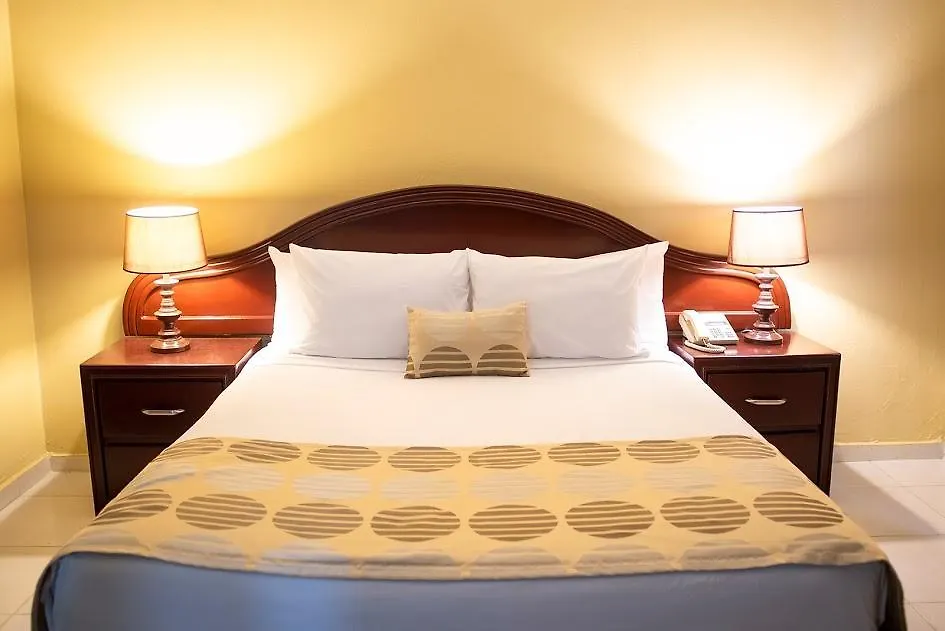 ***  Hotel Real Bella Vista サントドミンゴ ドミニカ共和国